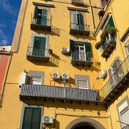 شقة L'angolo Del Museo نابولي